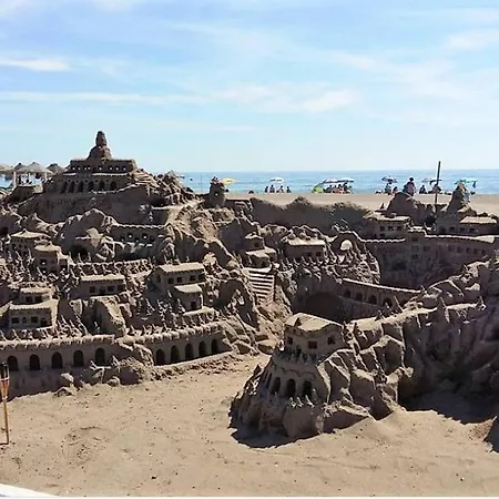 Elizabeth With Seaviews! * Torremolinos