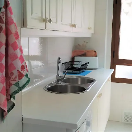 Elizabeth With Seaviews! Torremolinos