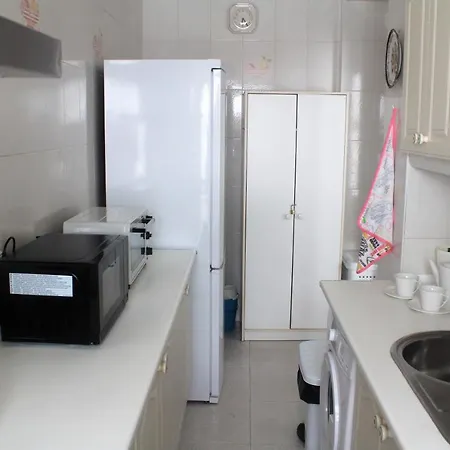 Elizabeth With Seaviews! * Torremolinos