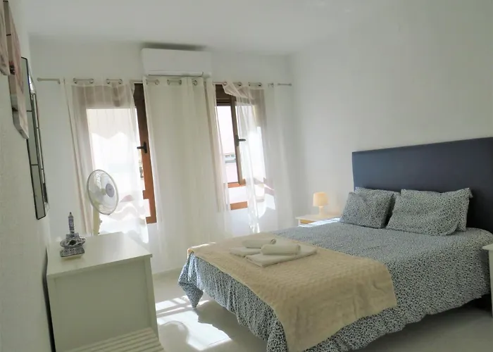 Elizabeth With Seaviews! Apartamento